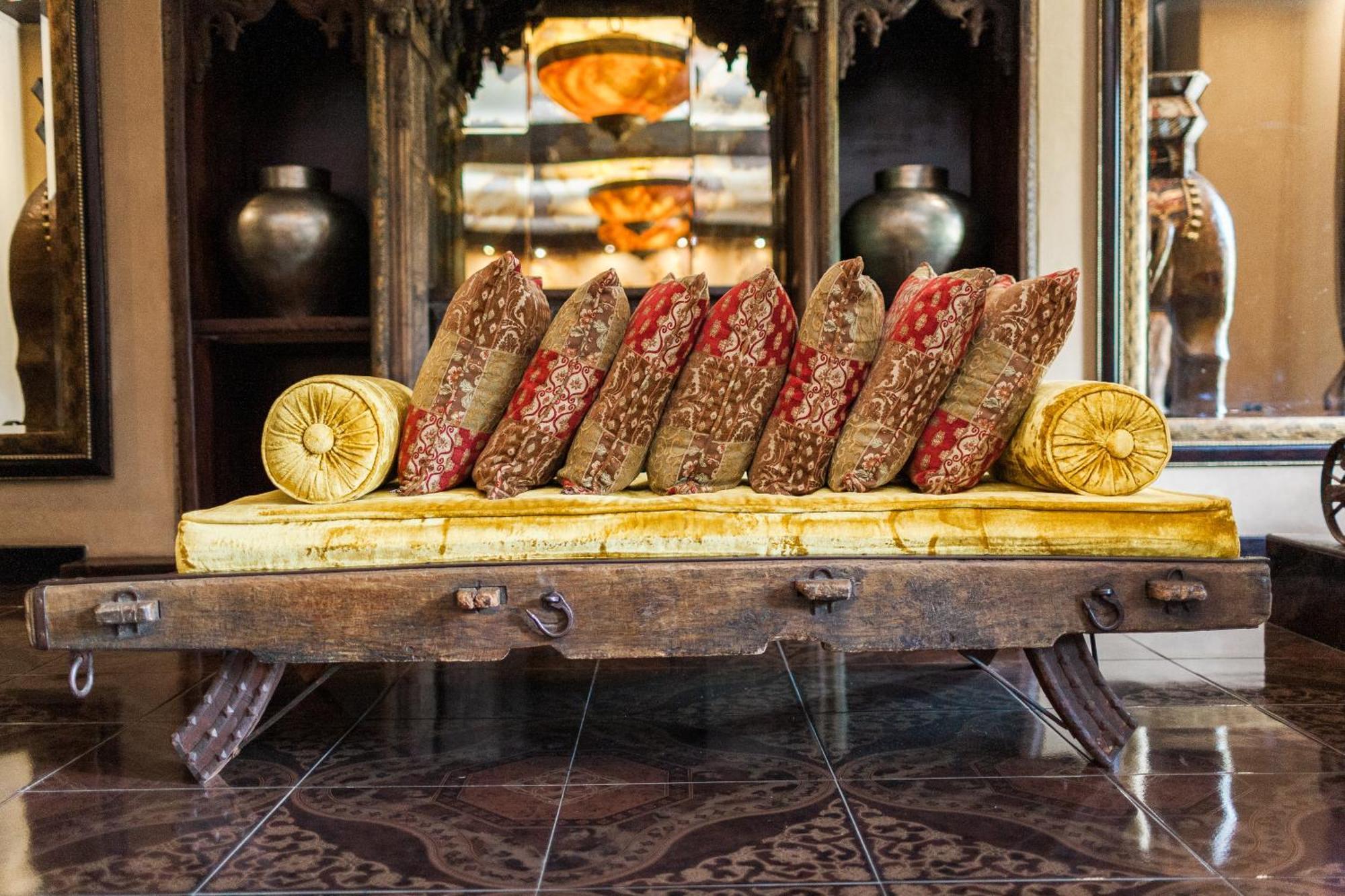 Royal Elephant Hotel & Conference Centre Centurion Bagian luar foto