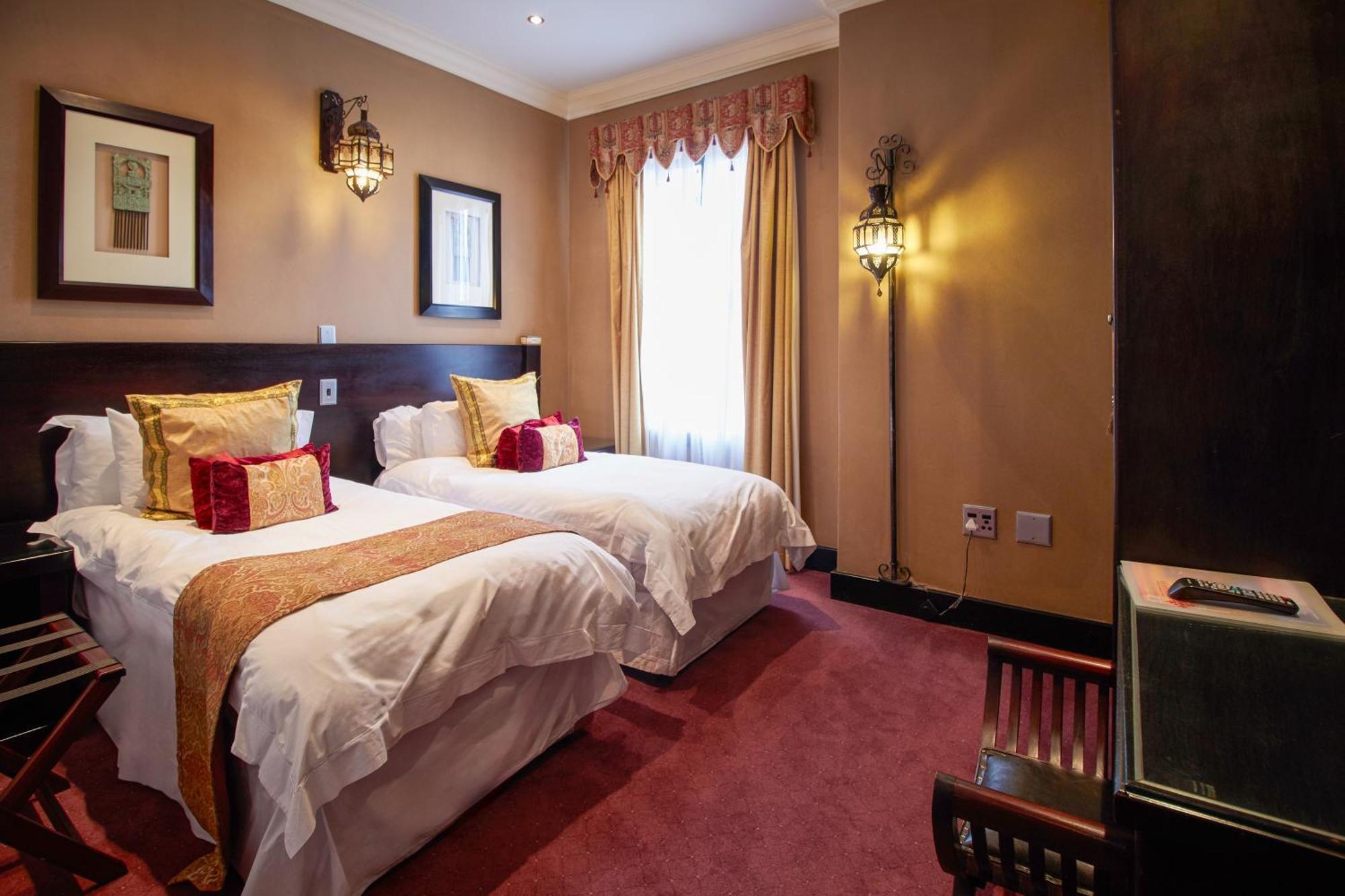 Royal Elephant Hotel & Conference Centre Centurion Bagian luar foto