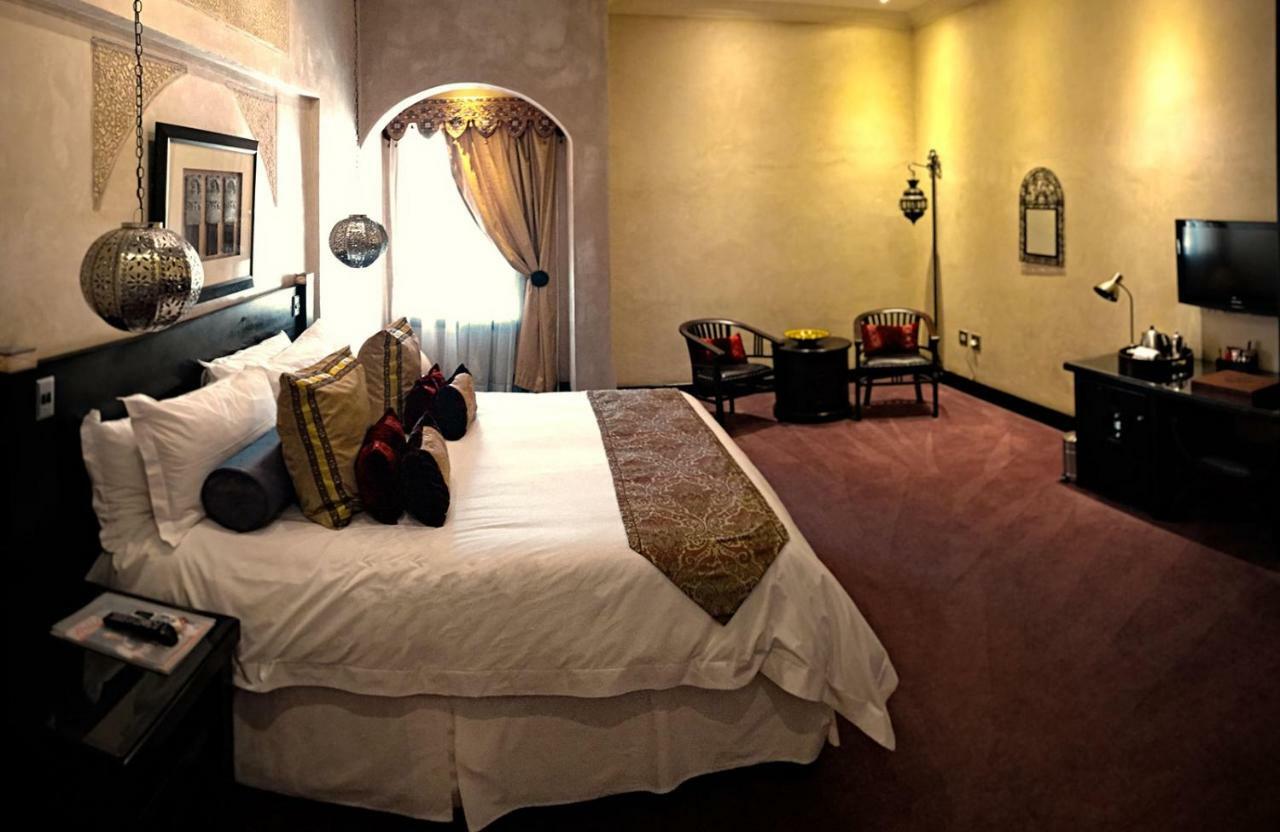 Royal Elephant Hotel & Conference Centre Centurion Bagian luar foto